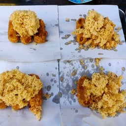 กล้วยทอดกลางซอย