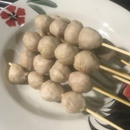 ลูกชิ้นทิพย์ ตลาดชายน้ำปราจีนบุรี