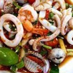 ยำทะเลรวมมิตร 3 อย่าง