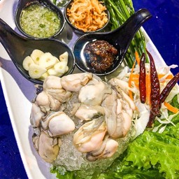 หอยนางรมทรงเครื่อง