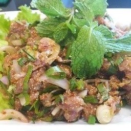 ก้อยหมู