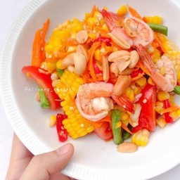 ตำไทยข้าวโพดกุ้งสุก
