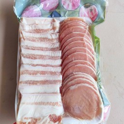 หมูสองใจ