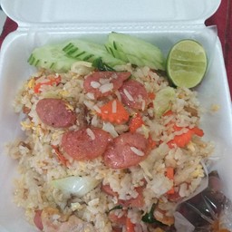 เมนูข้าวผัดกุนเชียง