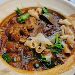 เป็ดพะโล้อบหม้อดิน ใหญ่