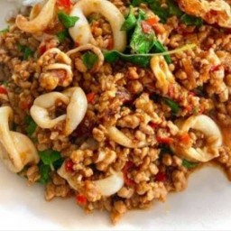 กะเพราโครตอิ่ม อุดรธานี