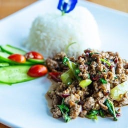 ข้าวกะเพราหมูสับ