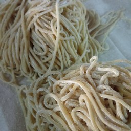 ป้าผา บะหมี่แห้ง