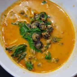 แกงคั่วหอยขมกาลิค