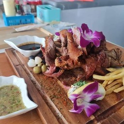 ขาหมูเยอรมัน