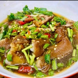 ต้มแซ่บ(คากิพะโล้)