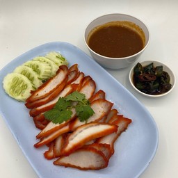 หมูแดงเป็นกับ