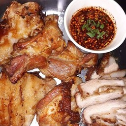 คอหมูย่าง+น้ำจิ้มแจ่ว