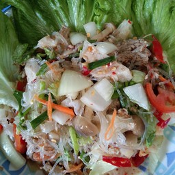 ส้มตำ ยำนัว นิตยา