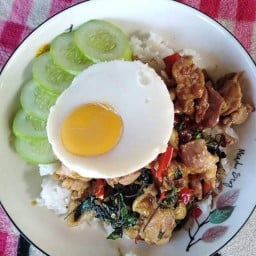 ร้านบ้านแม่ (อาหารตามสั่ง, น้ำปั่น)