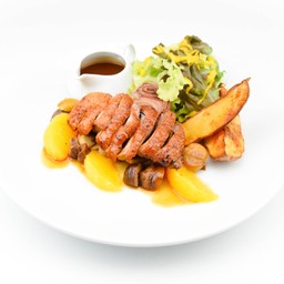 สเต๊กอกเป็ดซอสส้ม