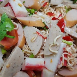 ยำมาม่ารวม