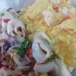 ข้าวราดหมึกมะนาว+ราดไข่ข้นกุ้งร่อยจังฮู้