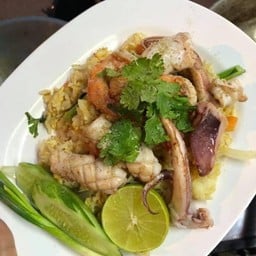 แม่เปิ้ลอาหารตามสั่ง(อิสลาม)