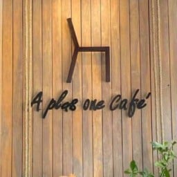 A plus one Cafe’ X  night night ข้าว ยำ เตี๋ยว