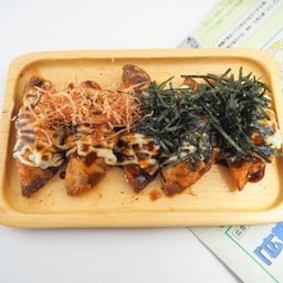 เกี๊ยวซ่าโอโคโนมิยากิ (เริ่มต้น5ชิ้น)