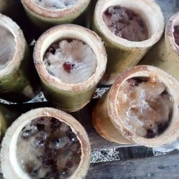 ข้าวหลามแม่สุนีย์สันคู