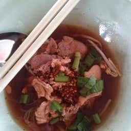 ร้านเตี๋ยวหนึ่งธงฟ้า&ส้มตำ