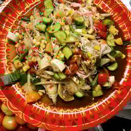 ตำรัวรัวกะก๋วยจั๊บญวนไอ้ตูน