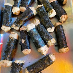 กุ้งพันสาหร่าย