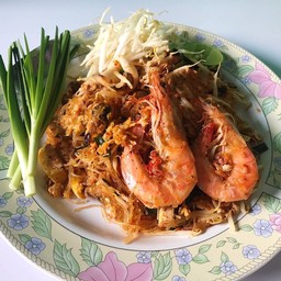 ผัดไทยวุ้นเส้นกุ้งสด
