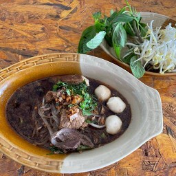 ก๋วยเตี๋ยวเรือกรุงเก่า ท่าวังทอง