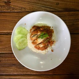 สุ ข้าวมันไก่ & ชา กาแฟสด สมูทตี้ สาขาบึงพระ