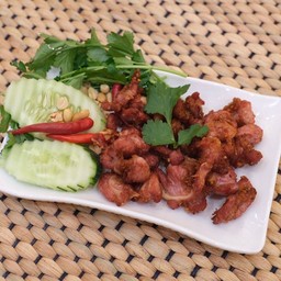 แหนมกระดูกอ่อนทอด