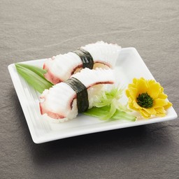 ข้าวปั้นหน้าทาโกะ Tako nigiri sushi