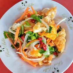 ยำไข่ดาว