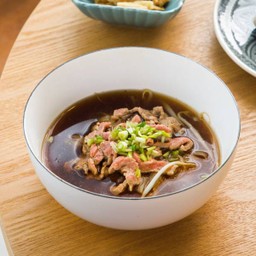 ก๋วยเตี๋ยวเนื้อ เนื้อสด