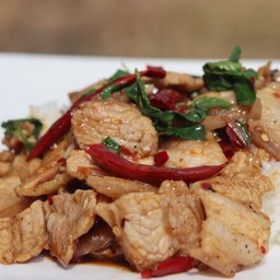 กระเพราหมู3ชั้น กับ รัก3เส้า ของเรา3คน