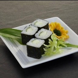 ข้าวห่อสาหร่ายไส้แตงกวา Kappa Maki set