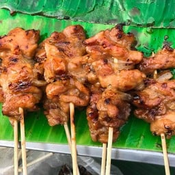 เมย์หมูปิ้ง