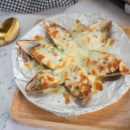 หอยแมลงภู่อบชีส