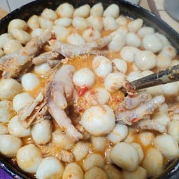 หมึกย่างแซ่บ กระเพรารสเด็ด byบ้านกอไผ่