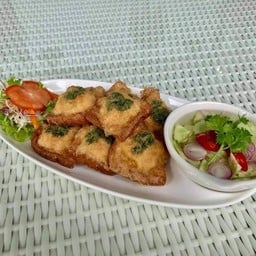 ขนมปังน่ากุ้ง