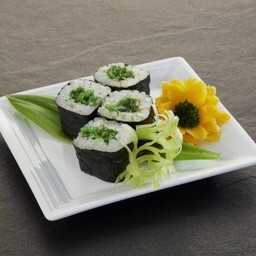 ข้าวห่อสาหร่ายไส้ยำสาหร่าย Wakame Maki set