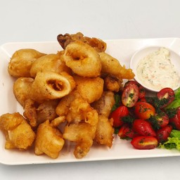 ปลาหมึกชุบแป้งทอด