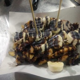 โรตีกรอบกล้วยช็อก