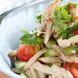 ยำไก่ฉีก