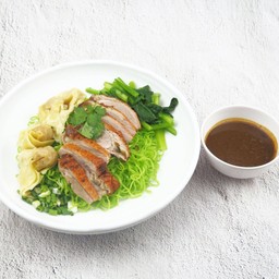 บะหมี่เกี๊ยวเป็ดย่างพิเศษ น้ำ-แห้ง