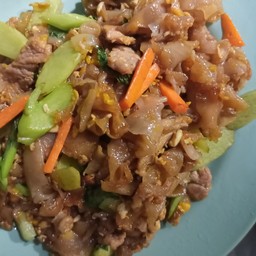 ผัดซีอิ๊ว