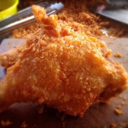ไก่ทอดเจียงใหม่เจ้า