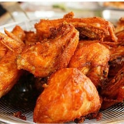 ไก่ทอดเณรแคว็ดสะพานยาว ไก่ทอดเณรแคว็ดสะพานยาว